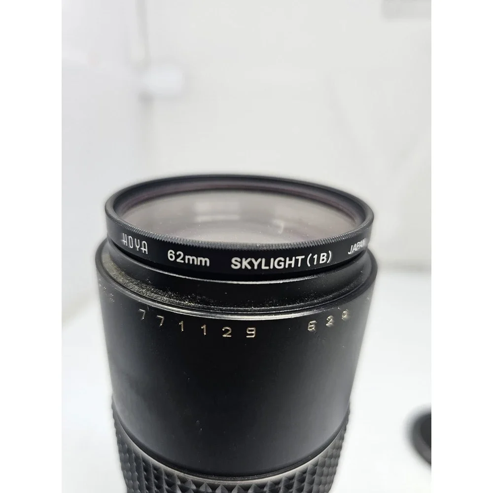 Auto Makinon f=80 -200mm Multi-Coated 1:3.5‎ Lens With Hova 62mm Skylight Filter